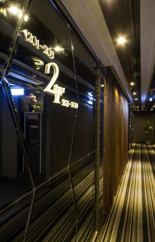 Milord Boutique Hotel Гаосюн Экстерьер фото