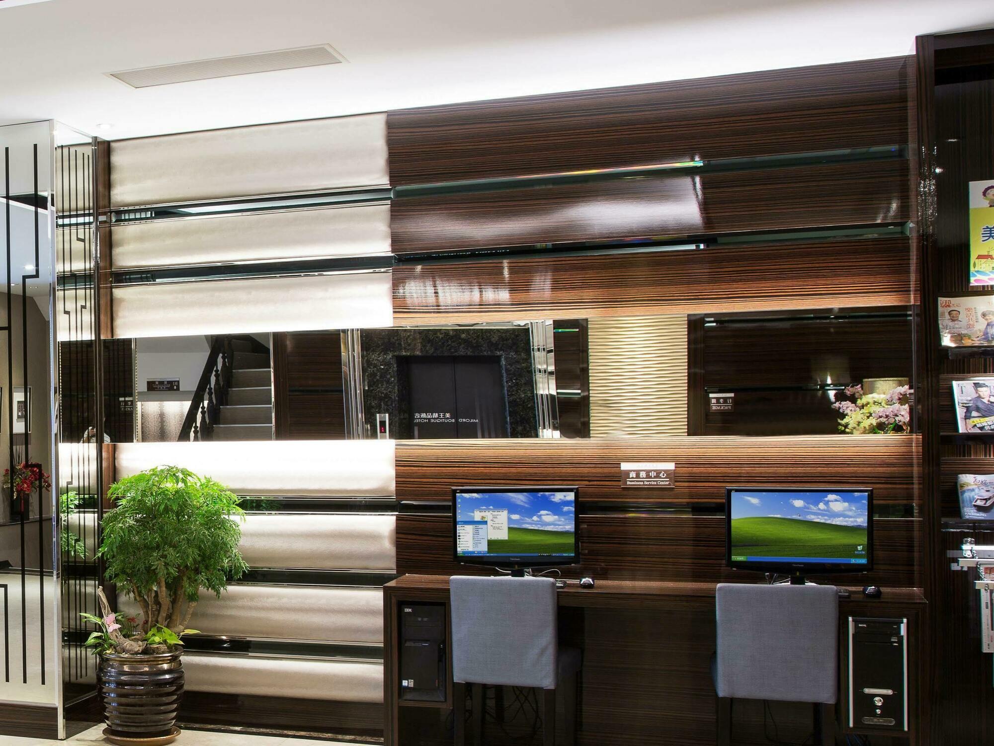 Milord Boutique Hotel Гаосюн Экстерьер фото